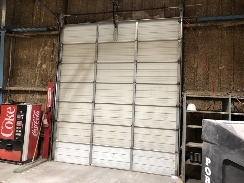 More Photos Of 3310 NW Loop 338, Odessa Warehouse For Sale