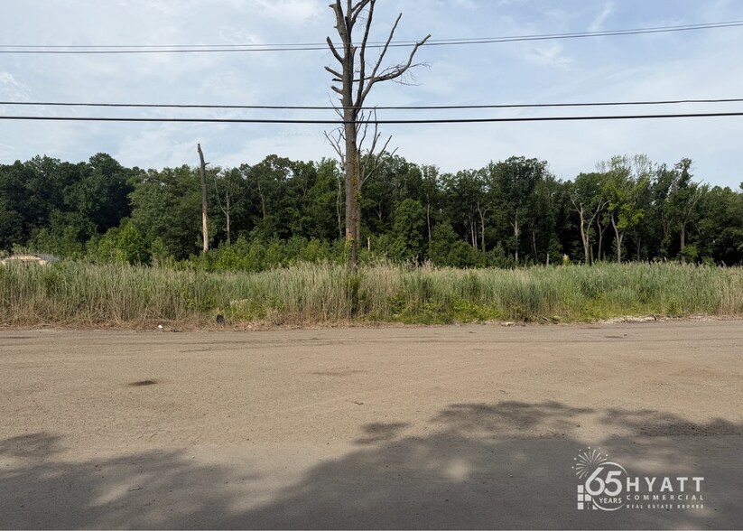 More Photos Of Beachwood Rd, Dundalk Land For Sale