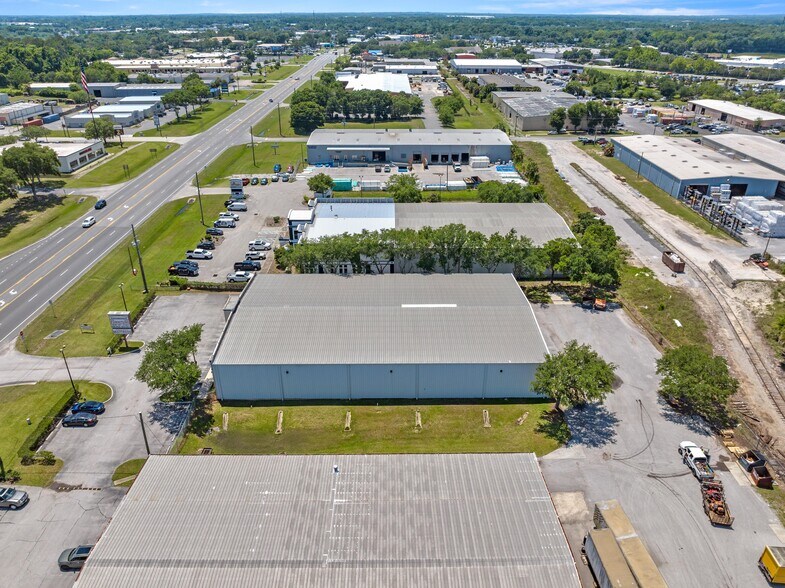 More Photos Of 1211 SW 17th St, Ocala Freestanding For Lease