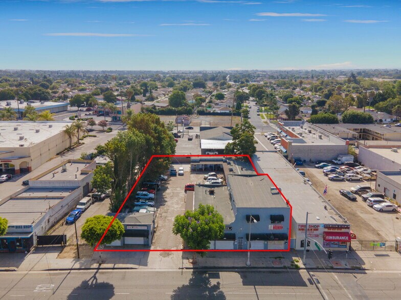 More Photos Of 1702-1710 N Long Beach Blvd, Compton Storefront Retail Residential For Sale