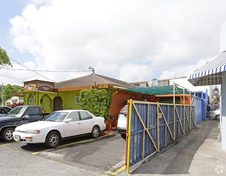 More Photos Of 19 Hoolai St, Kailua Restaurant For Sale
