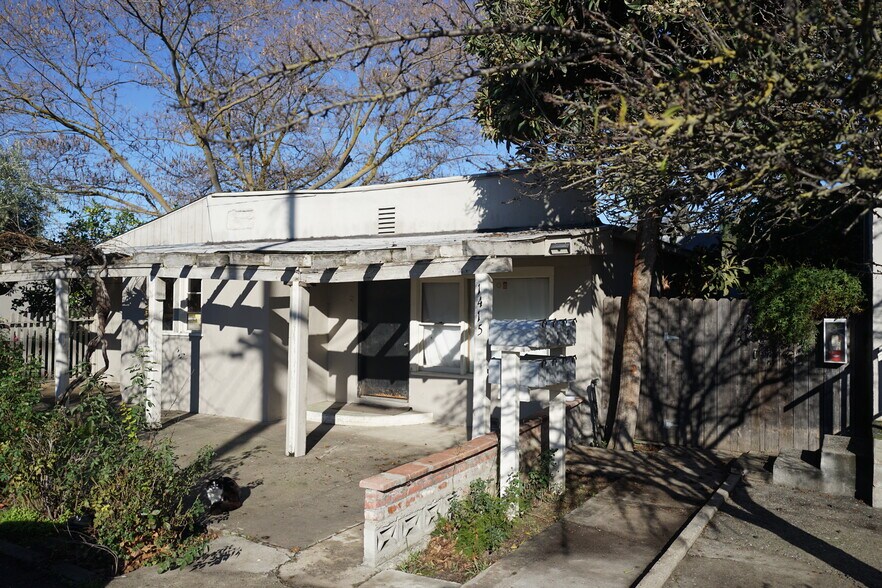 More Photos Of 1403 Leonard Ave, Modesto Apartments For Sale