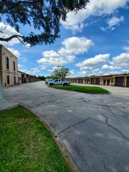 More Photos Of 1225 Bennett Dr, Longwood Unknown For Lease