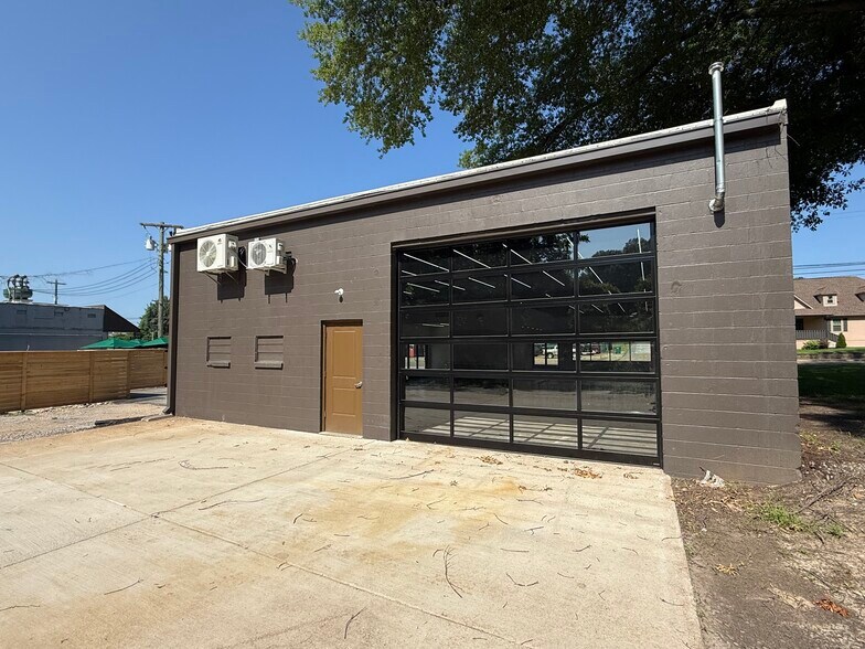 More Photos Of 328 N Highland Ave, Jackson Freestanding For Lease