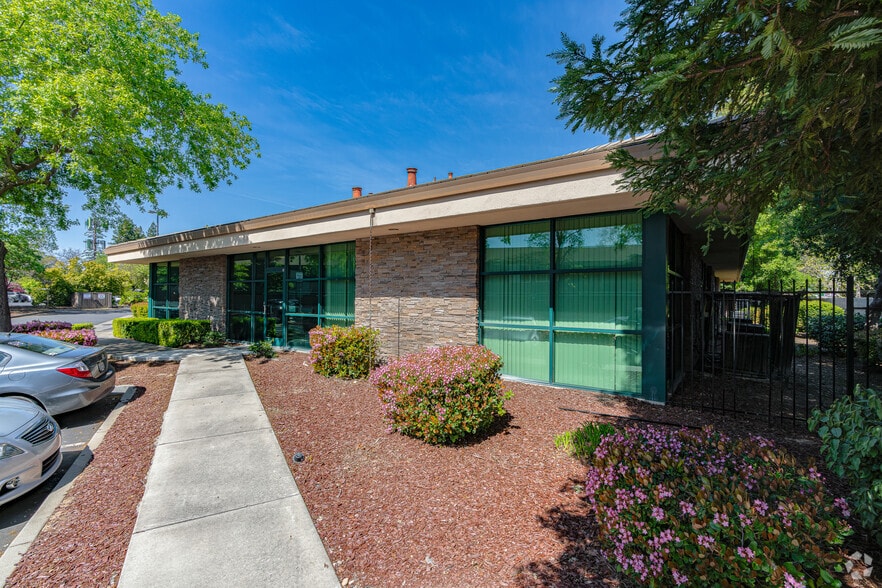 More Photos Of 3840 Watt Ave, Sacramento Medical For Sale