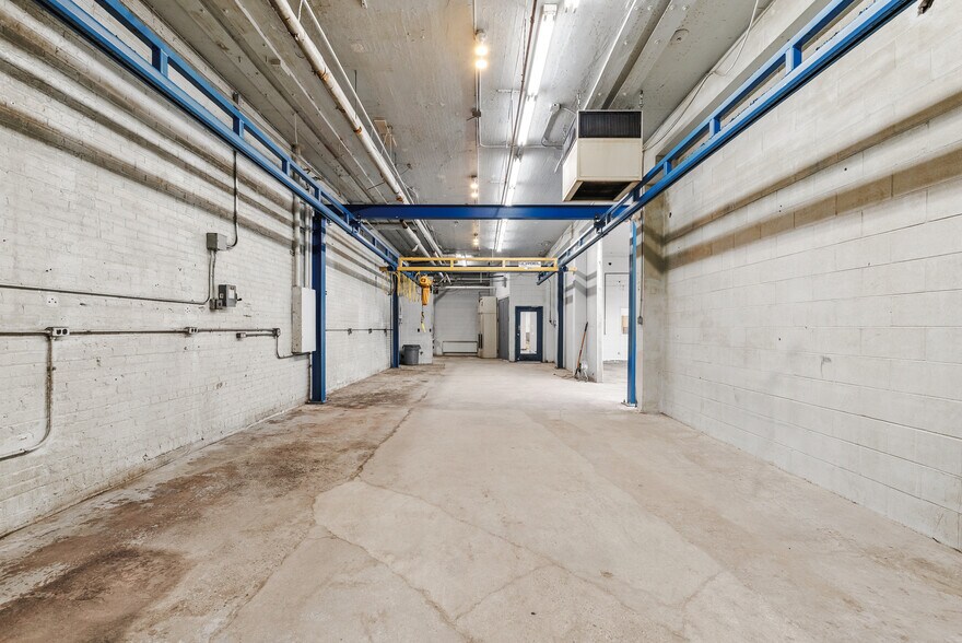 More Photos Of 292 Walnut St, Saint Paul Manufacturing For Lease