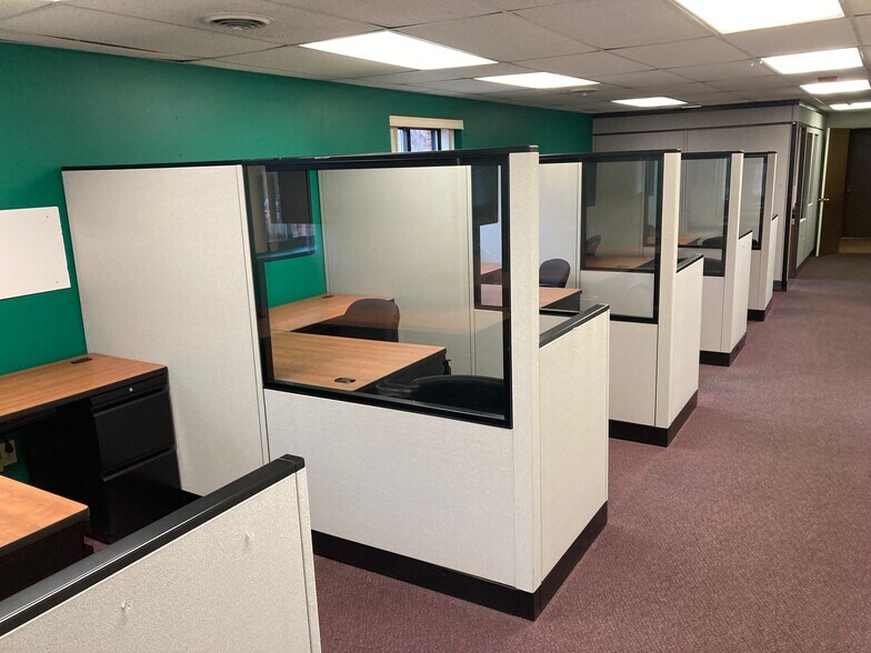More Photos Of 6028 Sheridan Dr, Williamsville Office For Sale