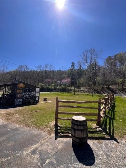 More Photos Of 4645 Georgia 136, Talking Rock Freestanding For Sale