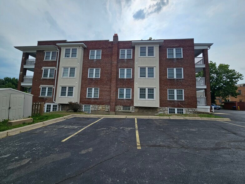 More Photos Of 709 W Truman Rd, Independence Apartments For Sale