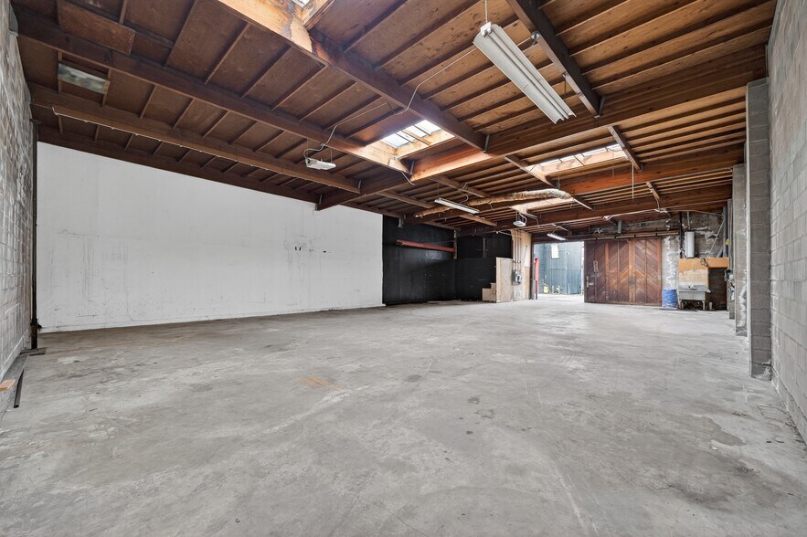 More Photos Of 760 Stone St, Oakland Industrial For Lease