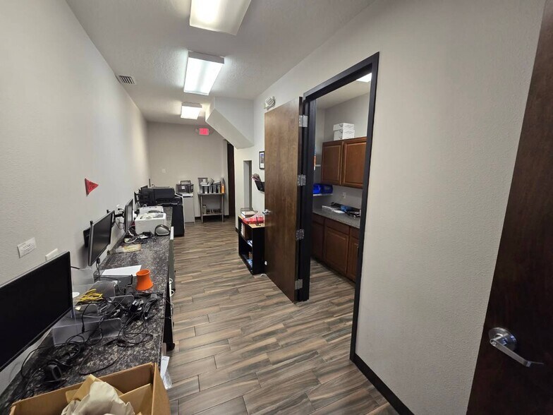 More Photos Of 4202-4204 W Linebaugh Ave, Tampa Medical For Sale