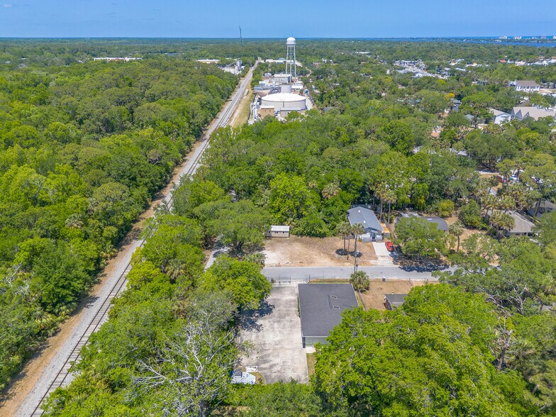 More Photos Of 300 Washington Pl, Ormond Beach Warehouse For Sale
