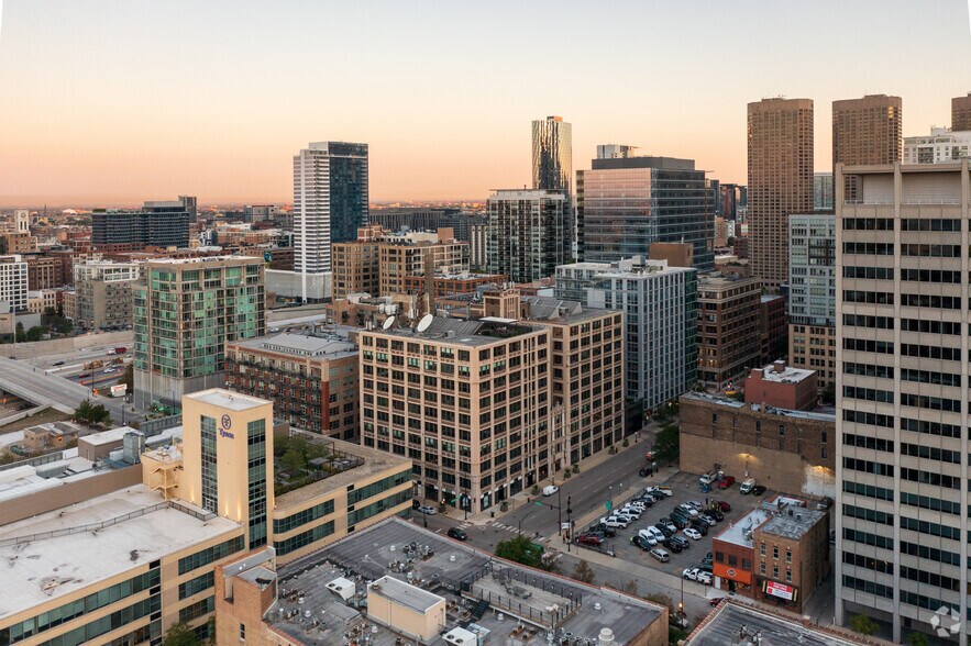 More Photos Of 328 S Jefferson St, Chicago Office For Lease