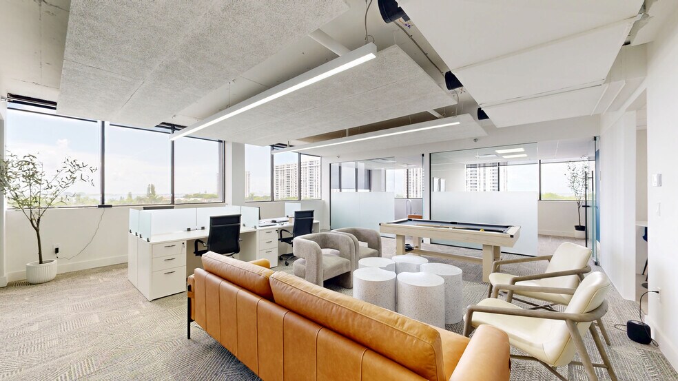 More Photos Of 10800 Biscayne Blvd, Miami Office For Lease