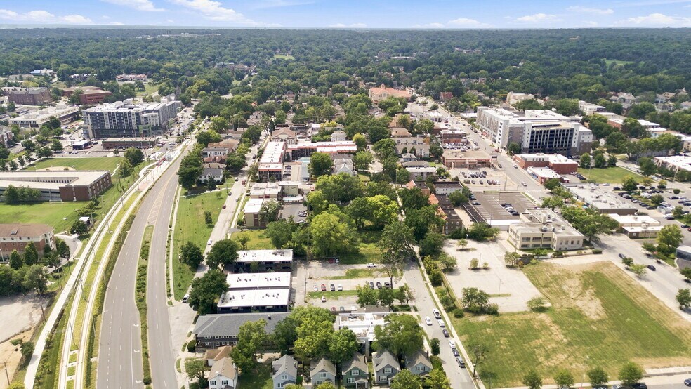 More Photos Of 4911 Walnut St, Kansas City Apartments For Sale
