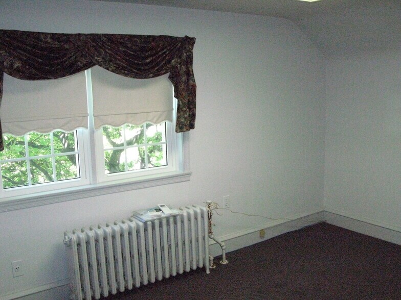 More Photos Of 4101 W Tilghman St, Allentown Office For Lease