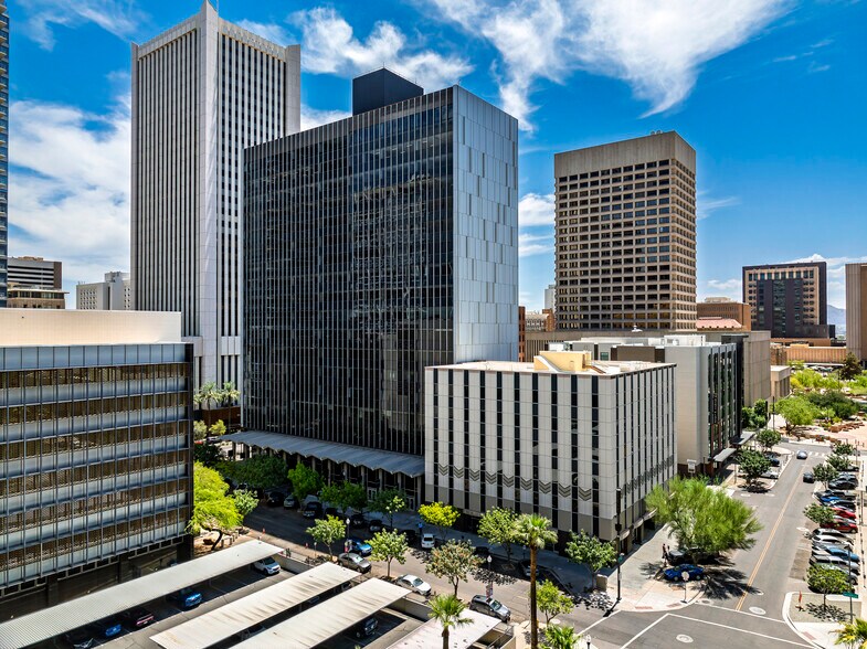 More Photos Of 111 W Monroe St, Phoenix Office Residential For Lease