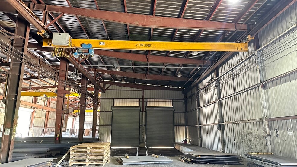 More Photos Of 1401 Meadow Craft Rd, Birmingham Manufacturing For Sale