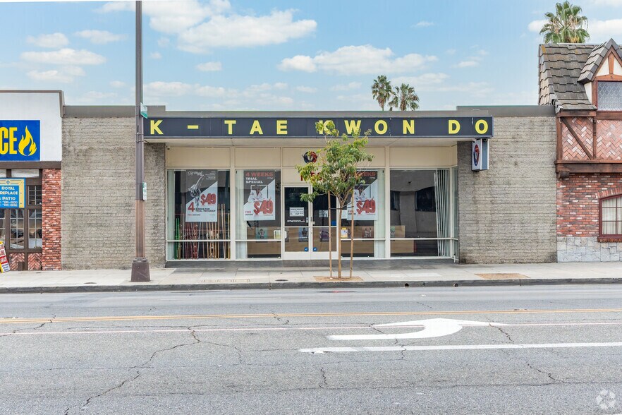 More Photos Of 1756-1776 E Colorado Blvd, Pasadena General Retail For Sale
