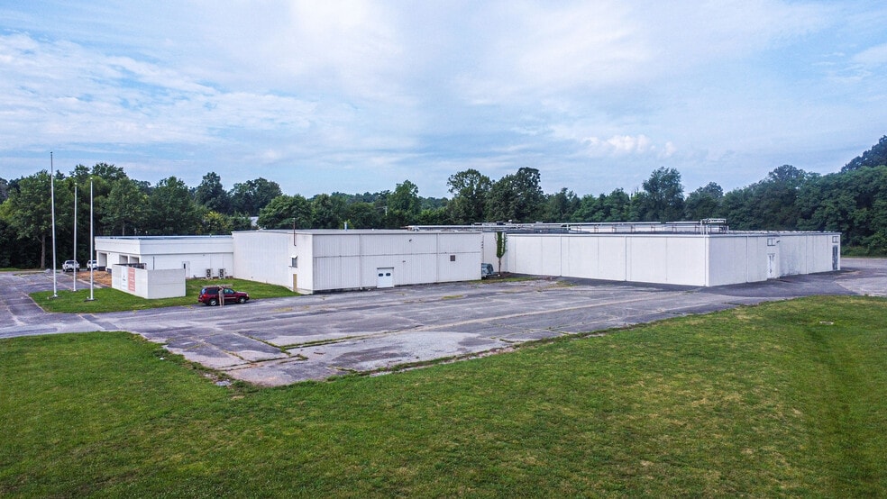 More Photos Of 485 Old Symsonia Rd, Benton Food Processing For Lease