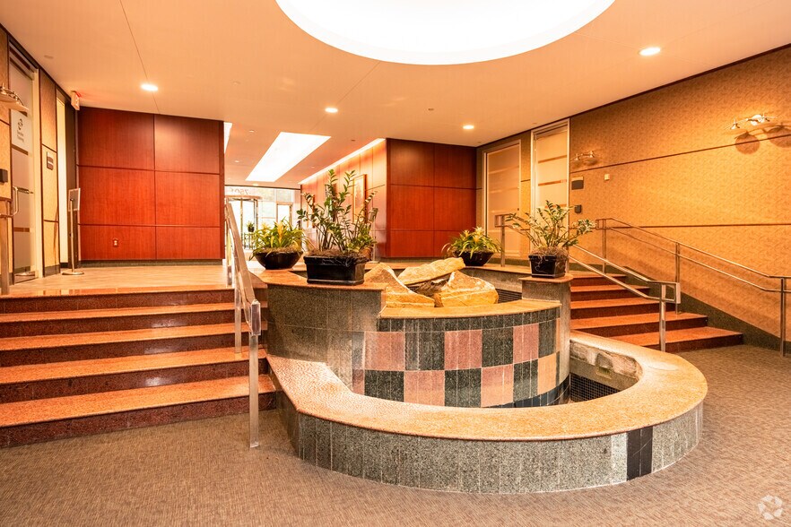 More Photos Of 7501 Boulder View Dr, North Chesterfield Unknown For Lease