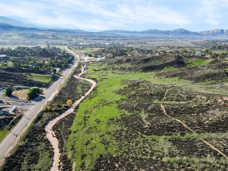 More Photos Of Anza Rd & Linda Rosea, Temecula Land For Sale