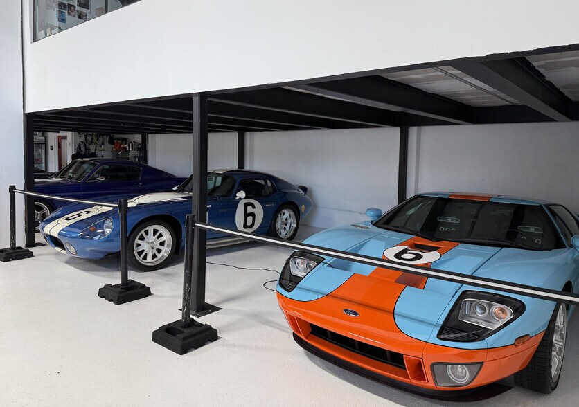 More Photos Of 401 NW 79th St, Miami Flex For Sale