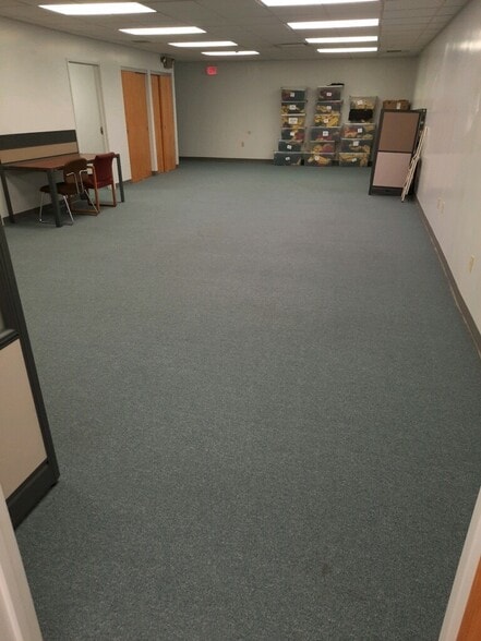 More Photos Of 1011 Old Salem Rd, Greensburg Office For Sale