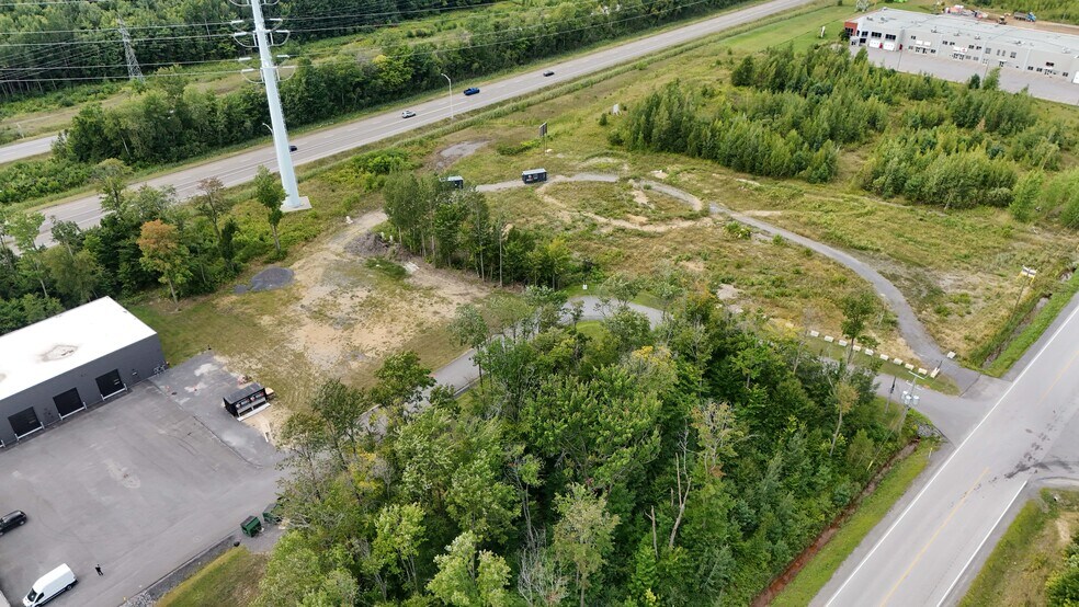 More Photos Of 1565 Rue Ernest-Harnois, Joliette Warehouse For Lease
