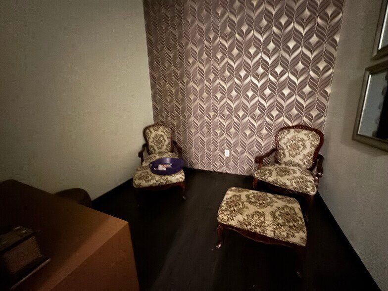 More Photos Of 2140 W Grande Blvd, Tyler Medical For Lease