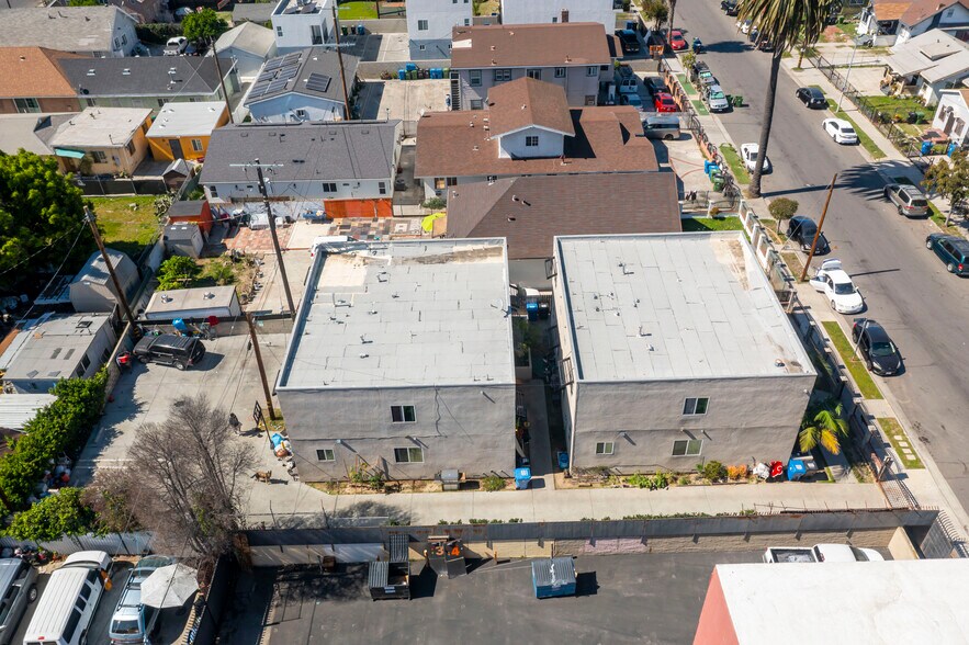 More Photos Of 814-816 1/2 W 47th St, Los Angeles Apartments For Sale