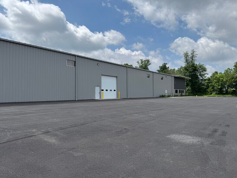 More Photos Of 2604 Jeanwood Drive, Elkhart Distribution For Lease