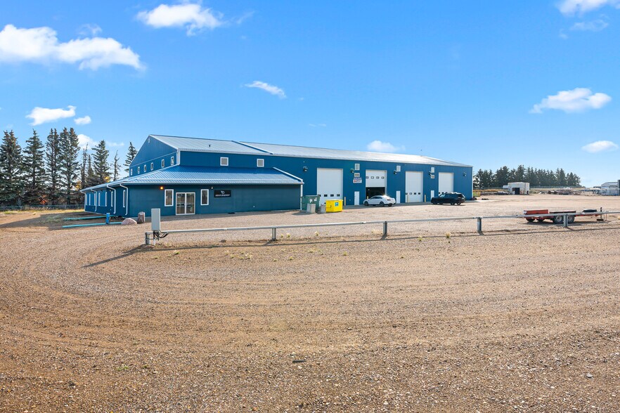 More Photos Of 501077 RR13 Airport Rd, Lloydminster Warehouse For Lease