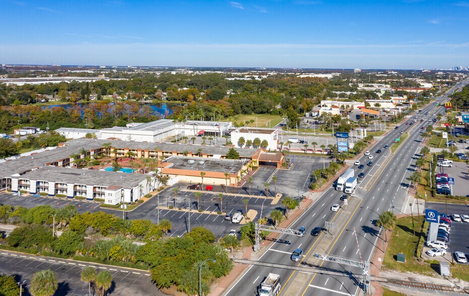 More Photos Of 8700 S Orange Blossom Trl, Orlando Hotel For Sale