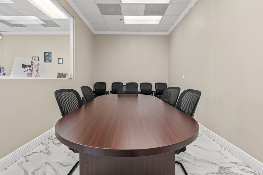 More Photos Of 7730 N Wickham Rd, Melbourne Office For Lease