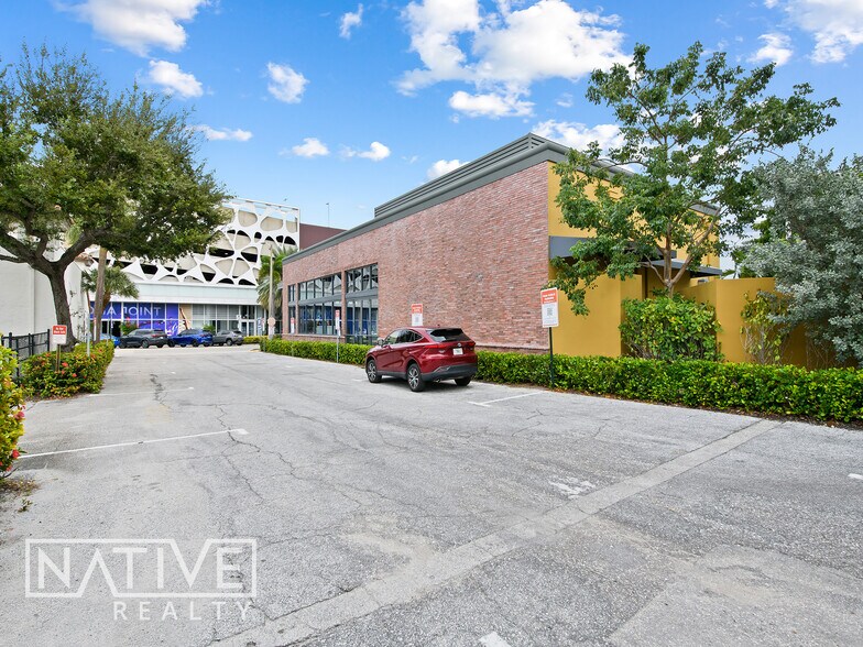 More Photos Of 50 SE 4th Ave, Delray Beach Restaurant For Lease