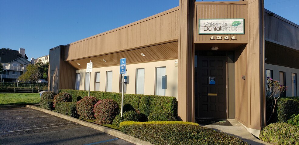 More Photos Of 1241-1245 Mission Rd, South San Francisco Medical For Sale