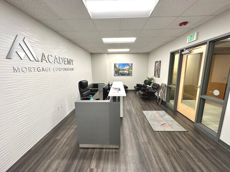 More Photos Of 45 W 10000 S, Sandy Office For Lease