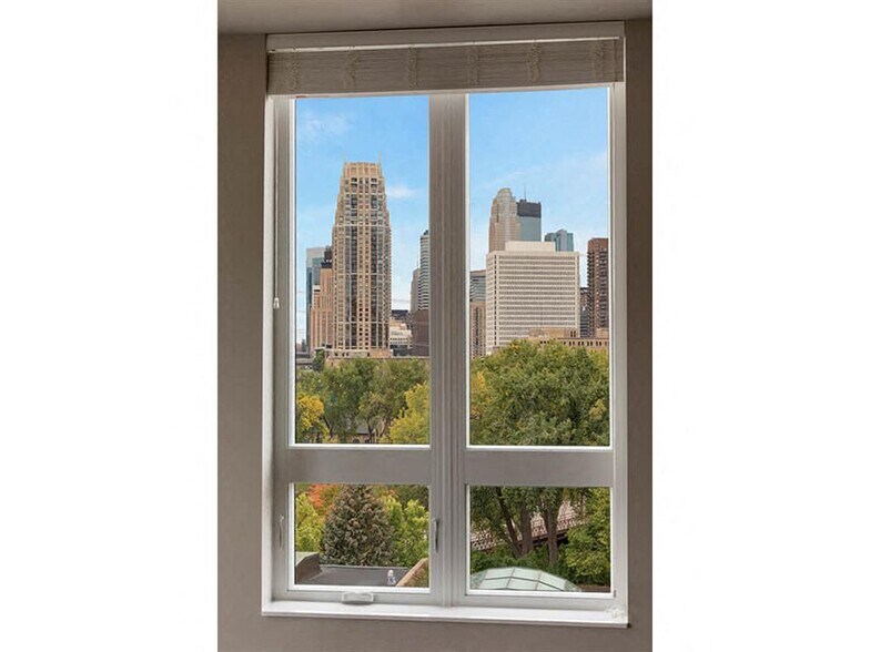 More Photos Of 10 2nd St SE, Minneapolis Apartments For Lease