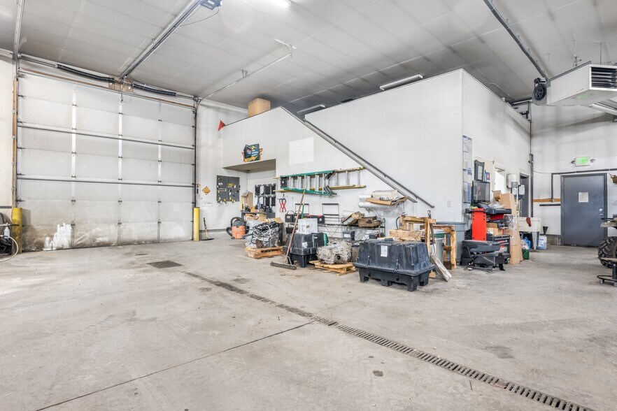 More Photos Of 707 W Maple St, Pocatello Warehouse For Sale