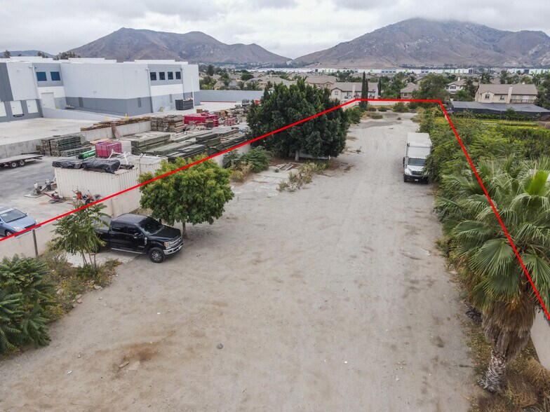 More Photos Of 16569 Slover Ave, Fontana Land For Sale