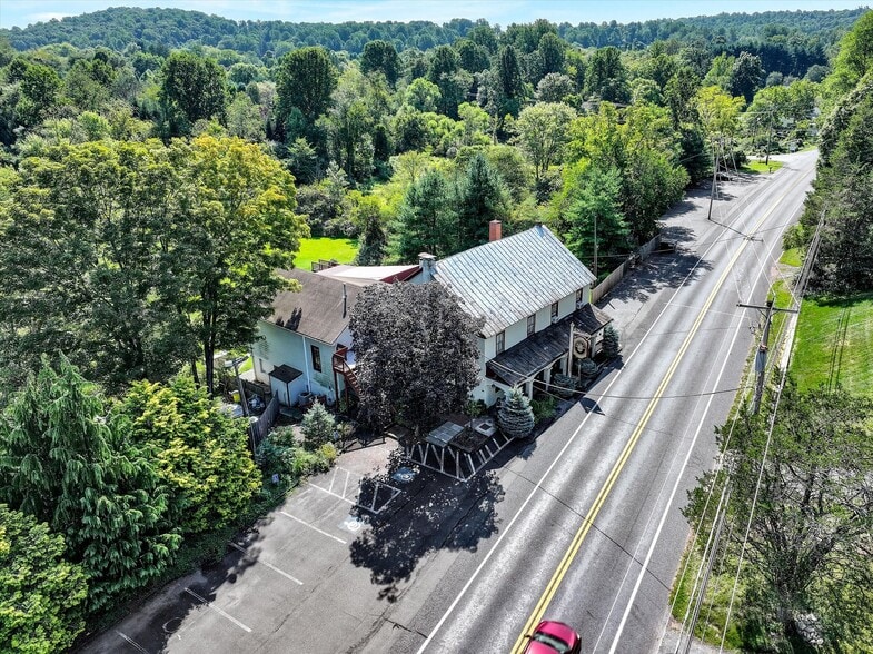 More Photos Of 3790 Morgantown Rd, Mohnton Restaurant For Sale