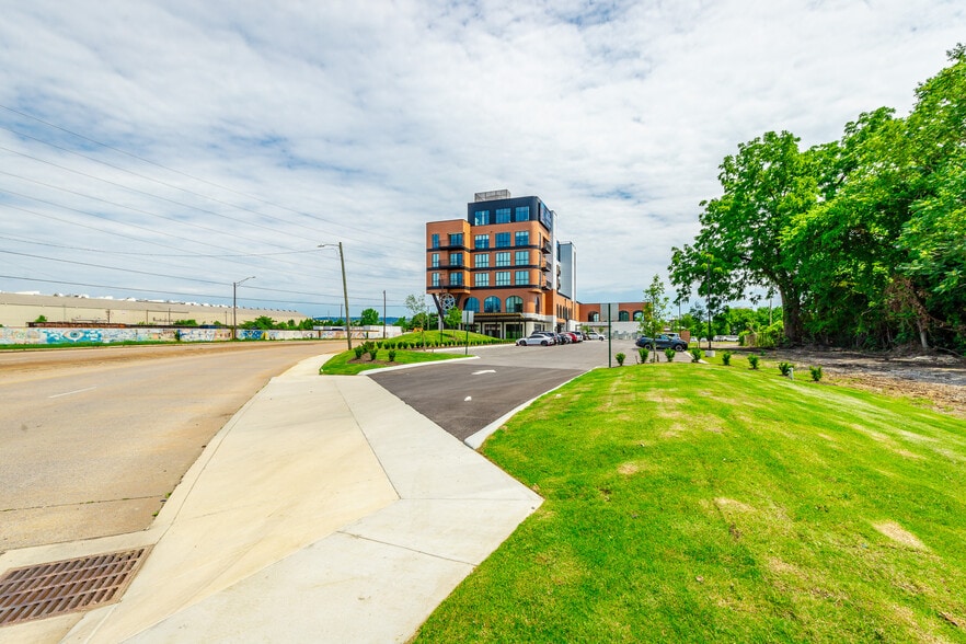 More Photos Of 1620 Riverfront Pky, Chattanooga Apartments For Lease