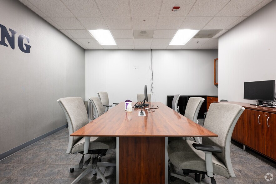 More Photos Of 100 Morgan Olson Way, Ringgold Manufacturing For Sale