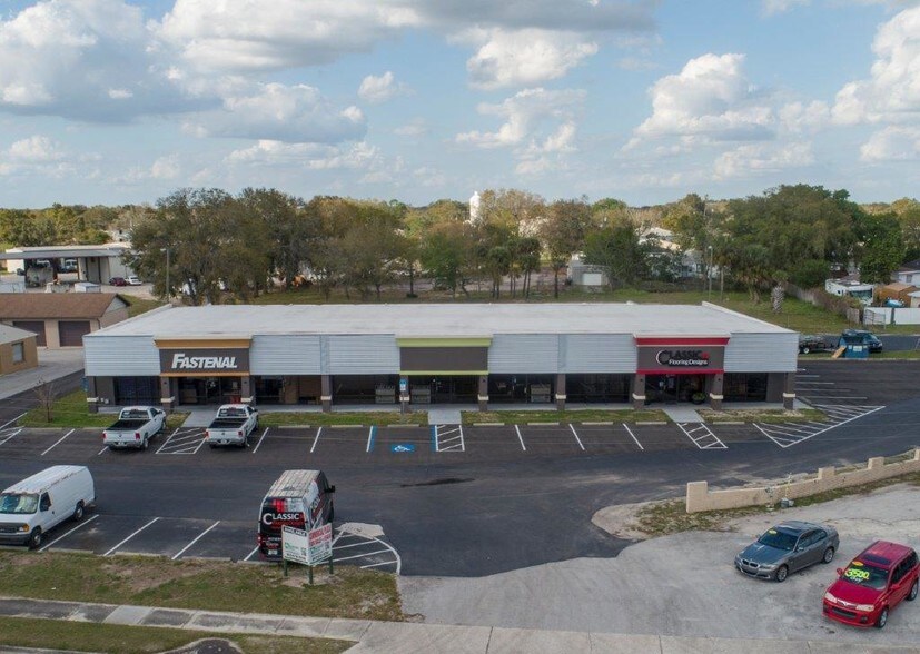 More Photos Of 904-910 Magnolia Ave, Auburndale General Retail For Lease