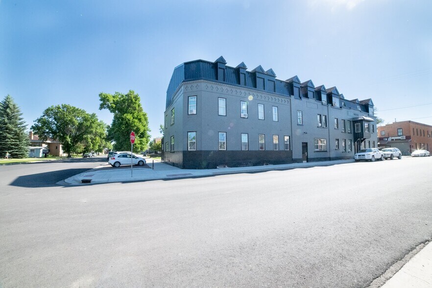 More Photos Of 809 15th St, Fort Benton Apartments For Sale