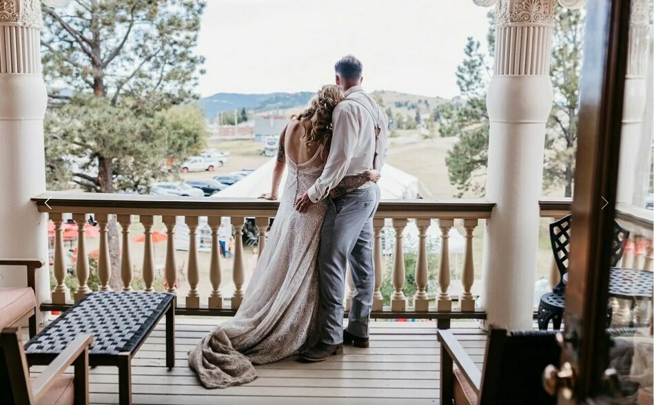 More Photos Of 600 N B St, Cripple Creek Hotel For Sale