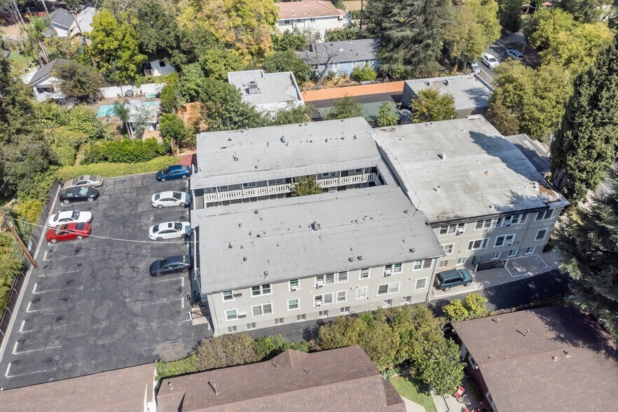 More Photos Of 1559 N Hill Ave, Pasadena Apartments For Sale