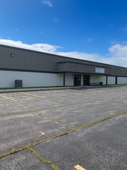 Primary Photo Of 3001 Ramada Way, Green Bay Warehouse For Lease
