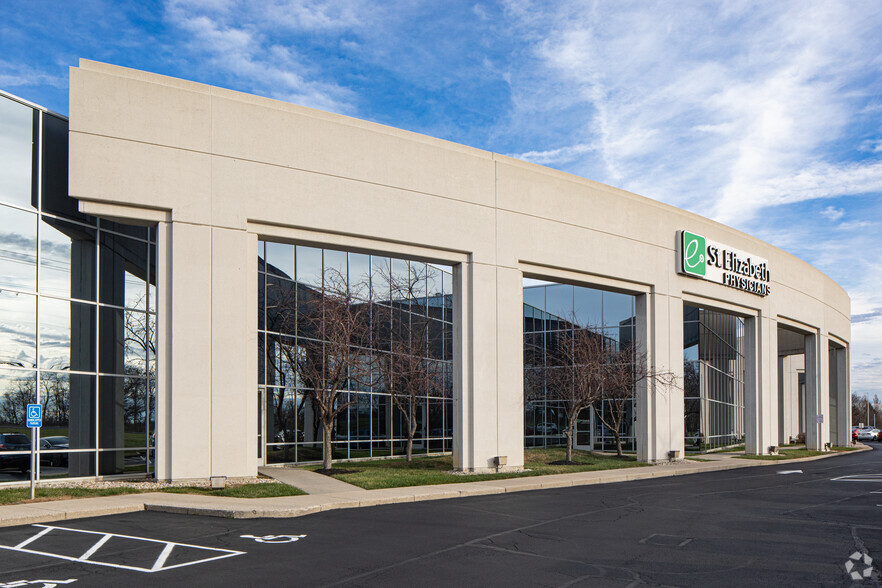 Primary Photo Of 1360 Dolwick Dr, Erlanger Office For Lease